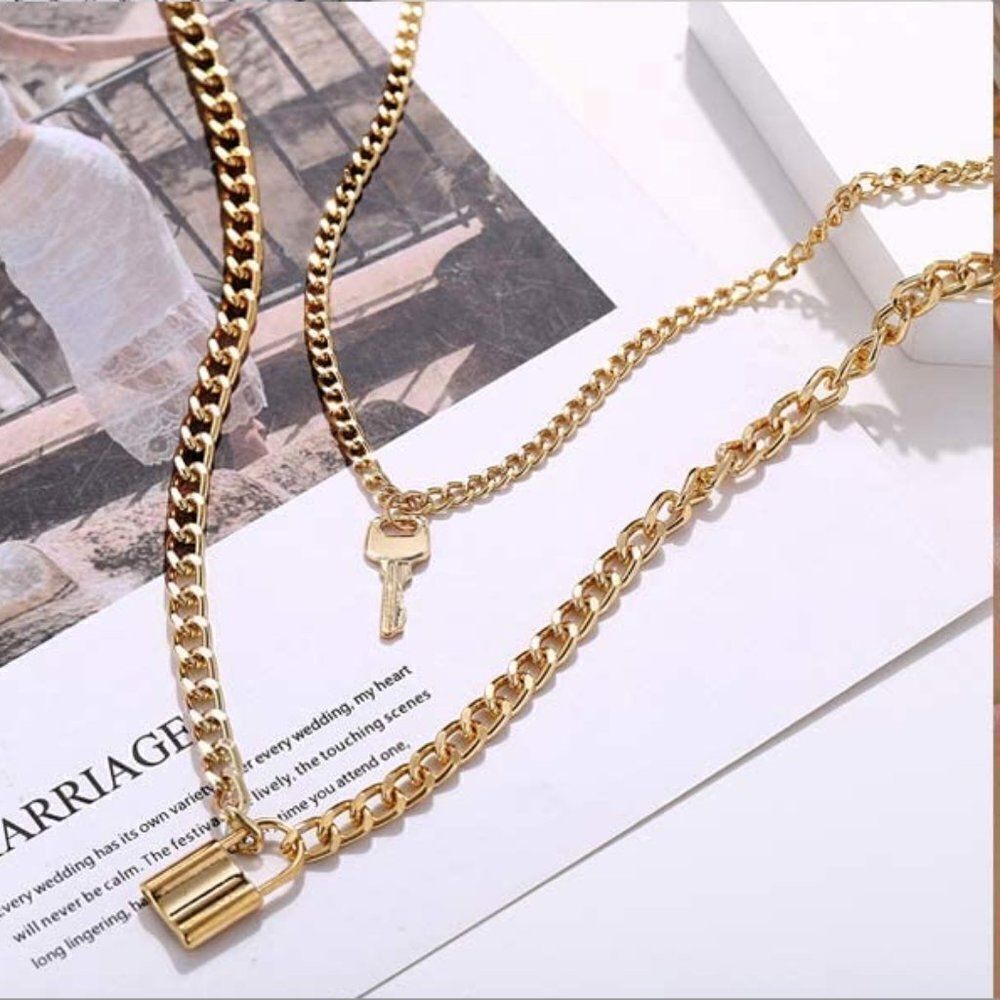 💫 BoHo Gold Tone Lock Key Layered Necklace🌻✨